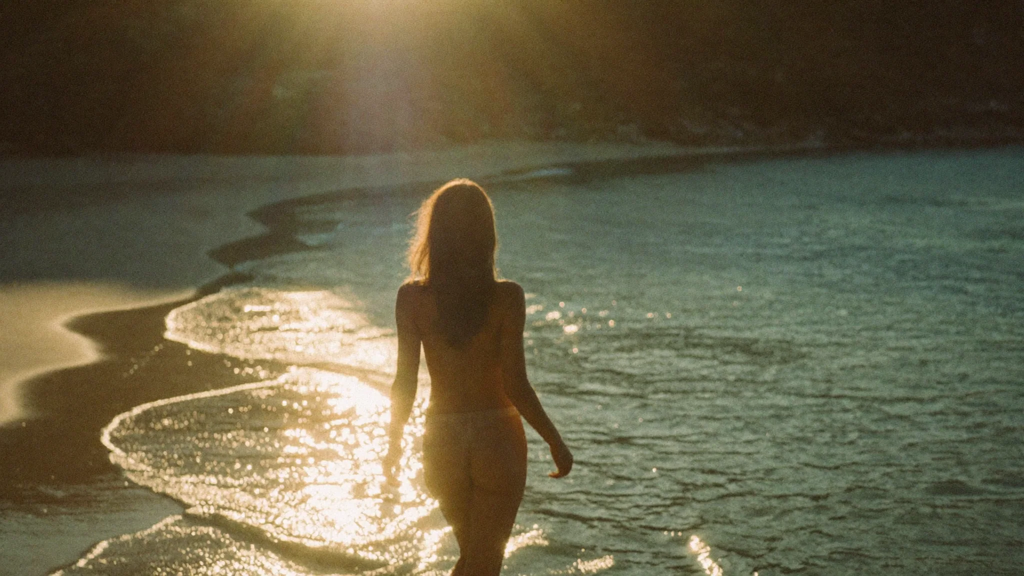 Stimmungsbild zu „Allein am FKK-Strand"